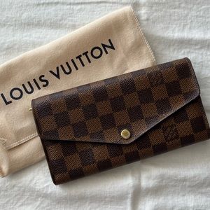 Louis Vuitton Damier Ebene Canvas - Sarah Wallet